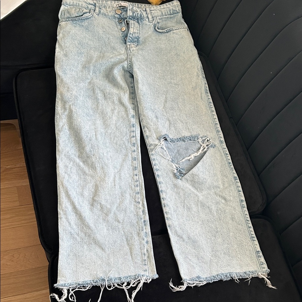Zara Light Blue Distressed Straight Leg Jeans size 8